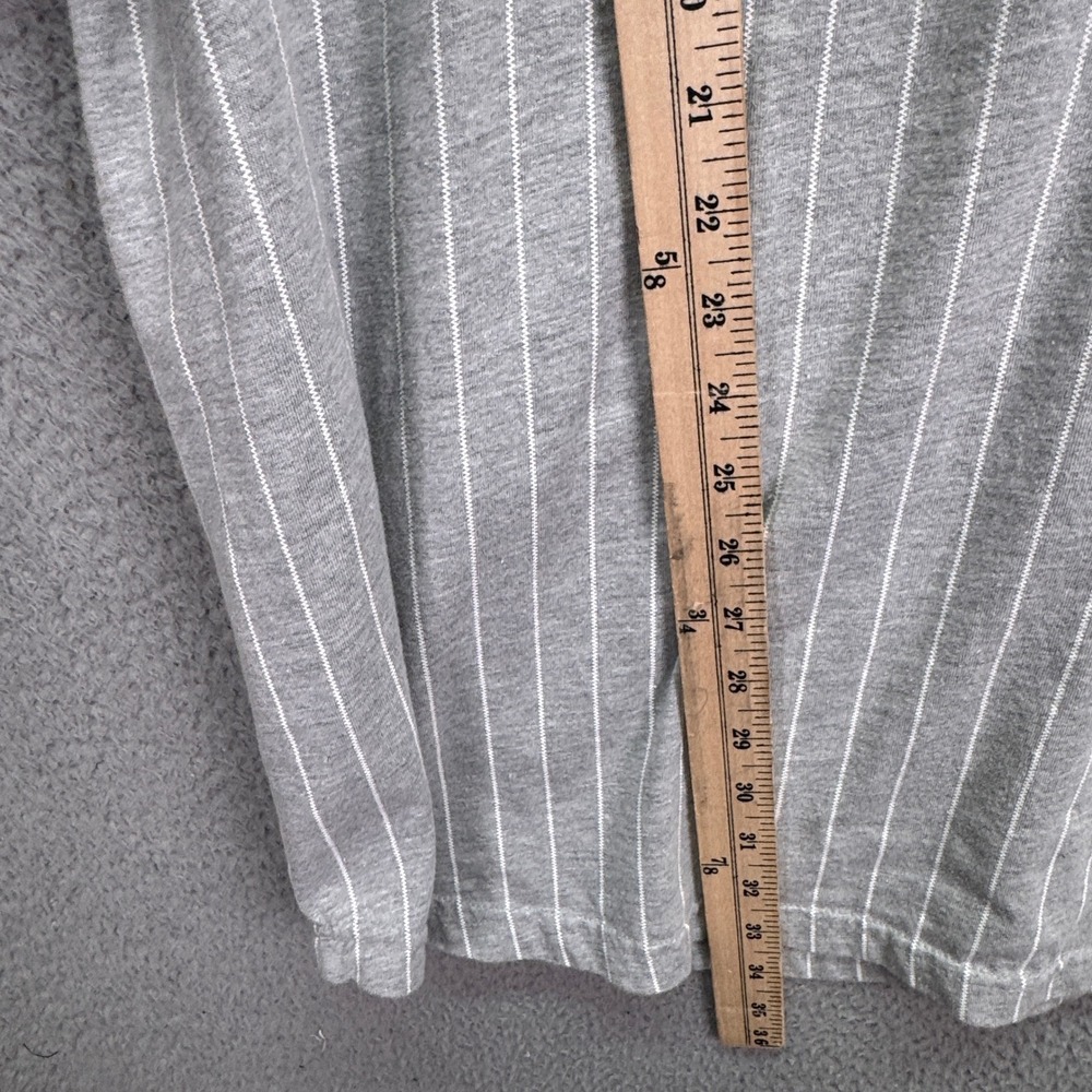 Chicago Cubs Jersey Mens XLT Gray Pinstripe Majestic MLB Baseball Henley Shirt - Picture 6 of 9